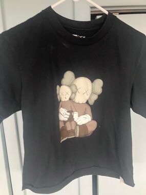 Uniqlo x Kaws designer collaboration black/white clowns t shirt size small